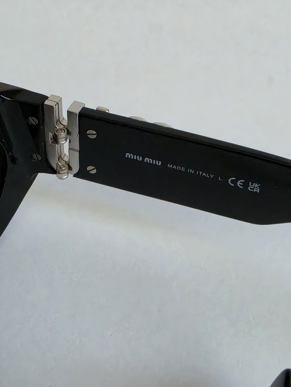 Miu Miu Glimpse SMU11W Sunglasses - Picture 6 of 10